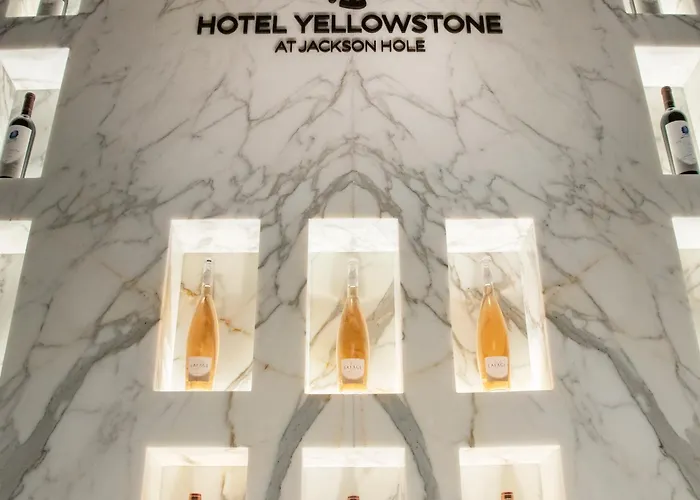 Yellowstone At Hole Hotel